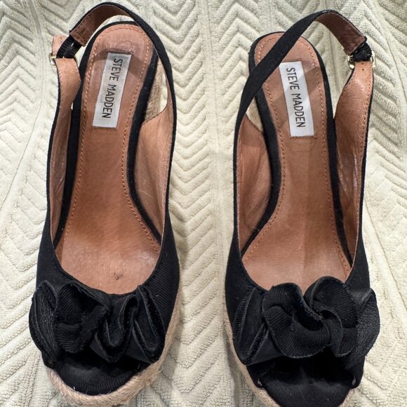 Steve Madden platform sandals, open toe w/ruffle 5" heel, size 8.5 - Picture 4 of 9